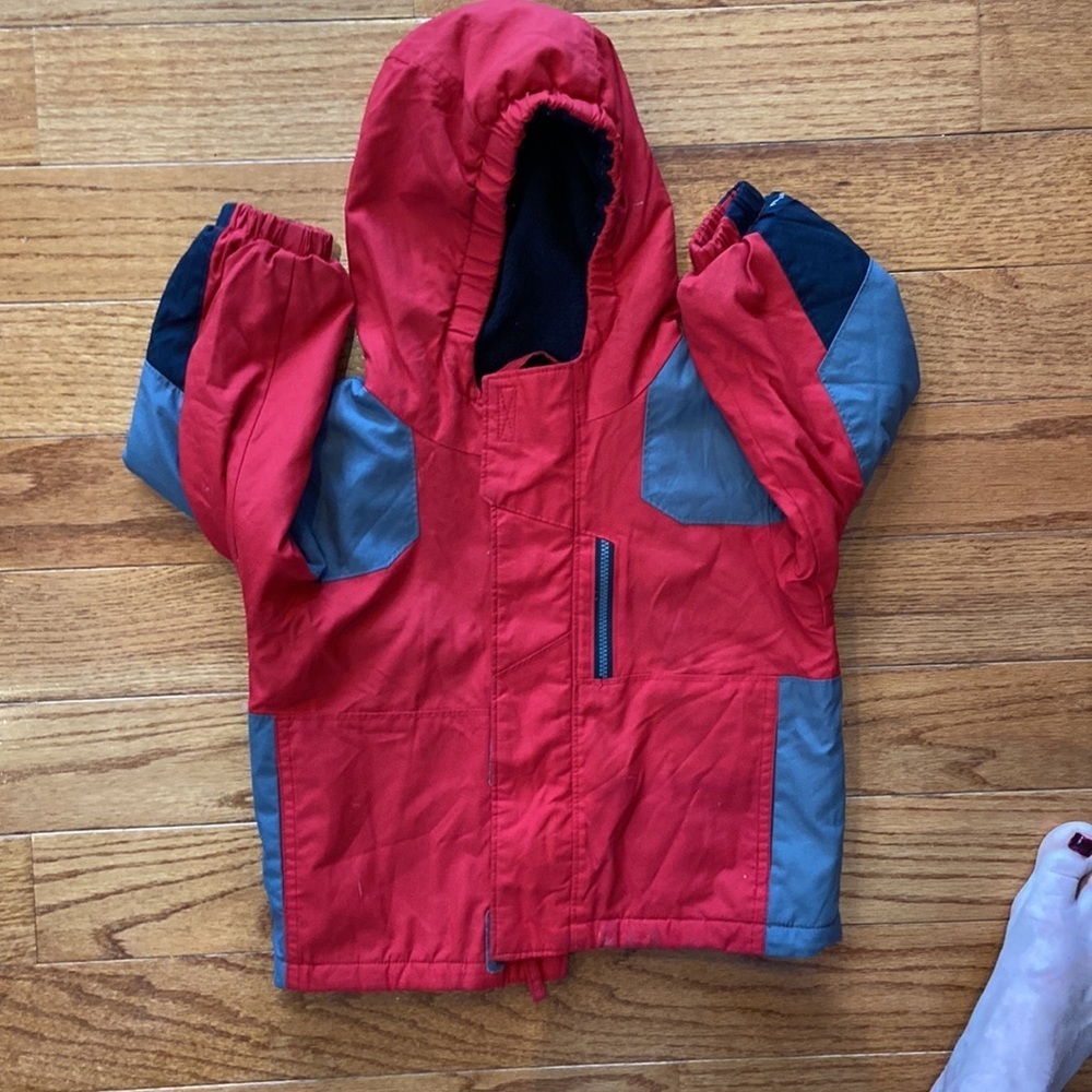 🤯Host Pick 🥂🥰Kids Columbia hooded winter jacket size 2T
